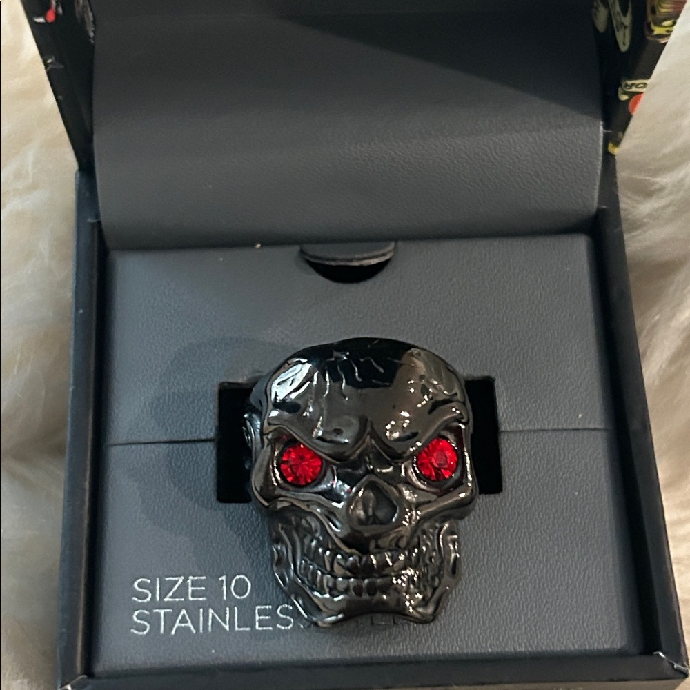 Ed Hardy Skull Ring Stainless Steel Size 10 NEW In Box